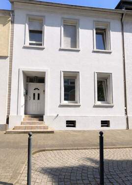 Hausansicht - Ungeschliffener Diamant - 198.000,00&nbsp;EUR Kaufpreis,