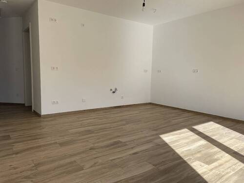 Platz für Ihre Küche - 3 Zimmer Etagenwohnung zur Miete in Denklingen