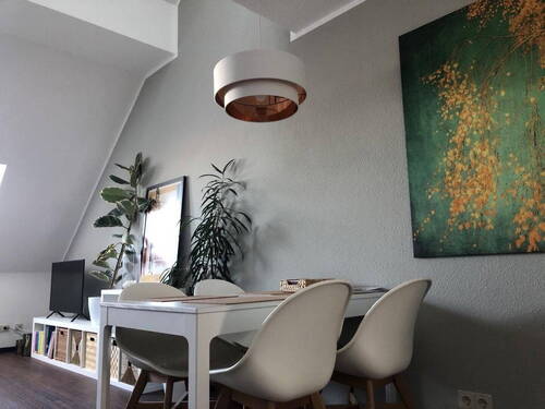 Wohnzimmer - Etagenwohnung mit 73,00 m&sup2; in Nürnberg zum Kaufen