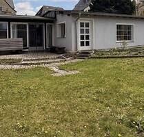 Schöner Bungalow mit ruhigem Grundstück - Mülsen Mülsen St Jacob