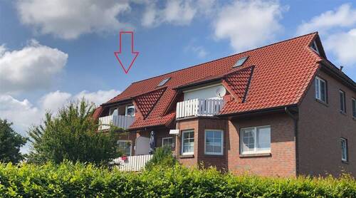 Außenbild - Helle und freundliche Dachgeschosswohnung über 2 Etagen!