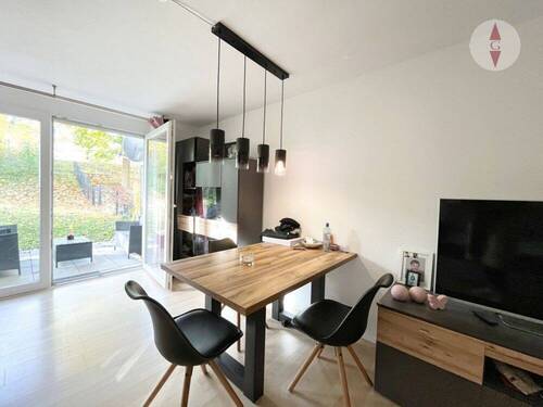 Wohnzimmer (1).jpg - 3 Zimmer Terrassenwohnung zum Kaufen in Baden-Baden