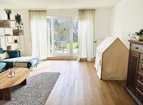 Wohnzimmer (EG) - 4 Zimmer Reihenmittelhaus in Mainz