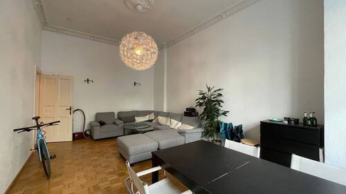 Wohnzimmer - Etagenwohnung mit 96,50 m² in Berlin zum Kaufen