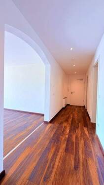 Flur - 3 Zimmer Terrassenwohnung in Garching an der Alz