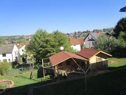 Garten - 3 Zimmer Etagenwohnung zum Kaufen in Ottweiler