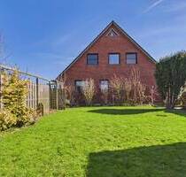 Ein- oder Zweifamilienhaus in Ostseenähe - Hasselberg