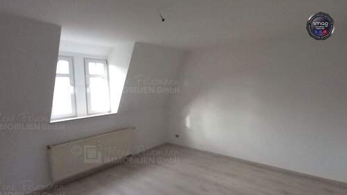 RF-1324 Plauen Zimmer2 - 2 Zimmer Etagenwohnung zum Kaufen in Plauen