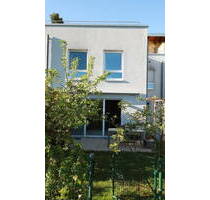 Wohnen wie im Haus, modern, großzügig, top gepflegt. - Ludwigsburg West