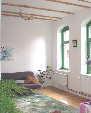 Großes Wohnzimmer - 8 Zimmer Einfamilienhaus zum Kaufen in Laatzen