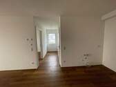 Flur - Etagenwohnung mit 55,00 m&sup2; in Trier zur Miete