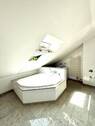 Eckbadewanne - 3 Zimmer Etagenwohnung zur Miete in Duisburg