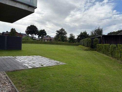 Ausblick-Terrasse - Etagenwohnung mit 90,00 m² in Brunsbek zur Miete