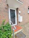 Haustür - 4 Zimmer Etagenwohnung in Oldenburg