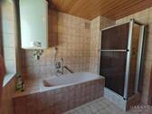 Badezimmer mit Dusche OG1 - 