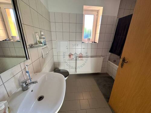 Beispiel Wohnung EG - Bad - 