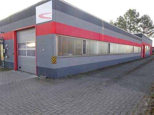 Zufahrt_Tor II+III - 