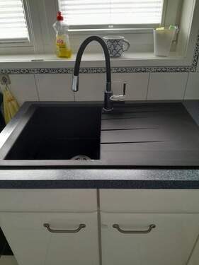 Nagelneue Spüle in der EBK - 