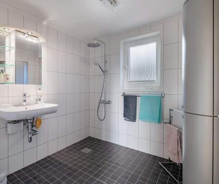 Ebenerdige Dusche EG - 