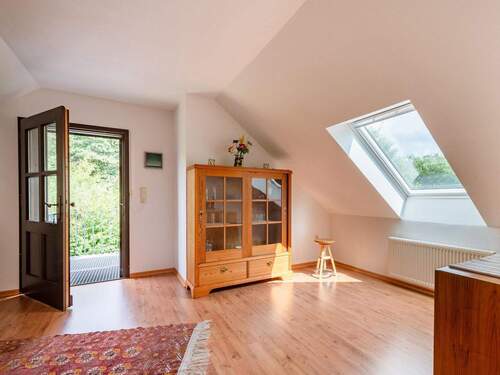 Separater Eingang zum DG - 