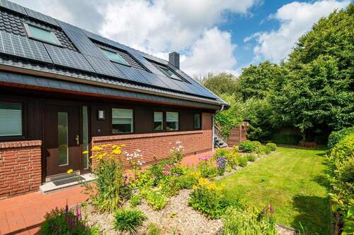 Liebevoll angelegter Garten - 