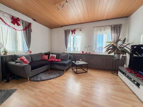 Bild 4 - Mehrfamilienhaus, Wohnhaus mit 155,00 m&sup2; in Neustadt bei Coburg zum Kaufen