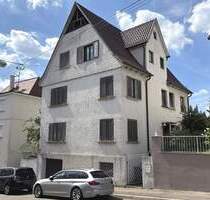Nettes 3-Familienhaus mit Garage in Stuttgart-Untertürkheim