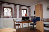 Büro/ Kinderzimmer - 