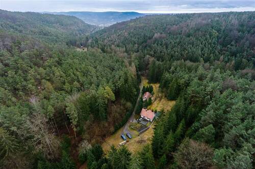 Vogelperspektive Anwesen - *Waldgrundstück in Jena-Ammerbach* Einfamilienhaus und Gästehaus auf ca. 33.000 m² Grund