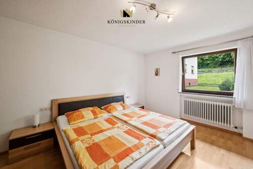 Schlafzimmer EG - 