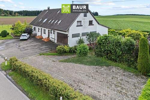 Titelbild - Geräumiges MFH in Danketsweiler