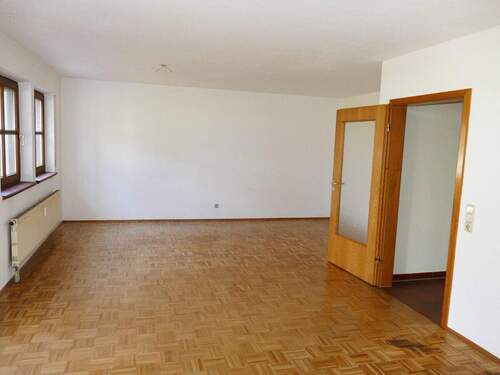 Wohnzimmer - Etagenwohnung mit 84,00 m² in Vilshofen zum Kaufen