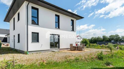 Terrasse 1 - Neuwertiges Einfamilienhaus mit Energieklasse A+, Südterrasse und Garten in Bad Schussenried
