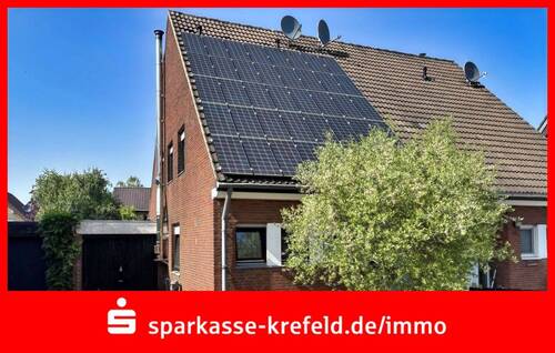 Front - Doppelhaushälfte mit Garage - 425.000,00 EUR Kaufpreis, ca.  101,00 m² Wohnfläche
