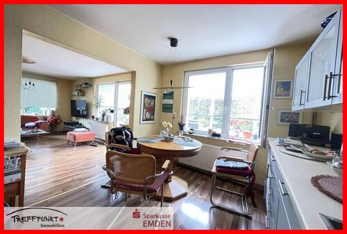 Küche mit Zugang zum Wohnzimmer - 