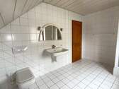 Badezimmer Dachgeschoss - 
