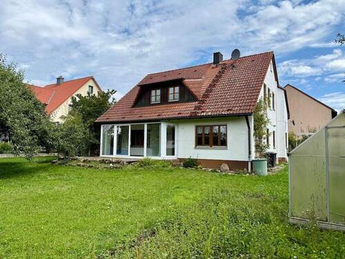 Südwestansicht - 5 Zimmer Einfamilienhaus zum Kaufen in Lichtenau