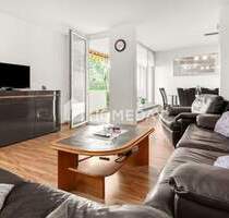 Hell, modernisiert und bezugsfrei: 4-Zimmer-Wohnung mit Weitblick & Dachterrassenzugang - Fürth Eigenes Heim