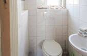 WC - 