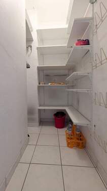 Komfortable Besenkammer - 