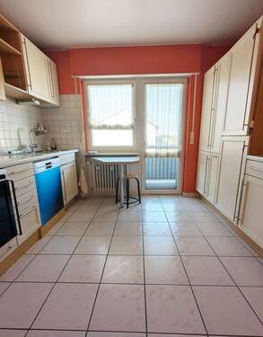 Küche mit Einbauküche und Ausgang auf den Nordbalk - 