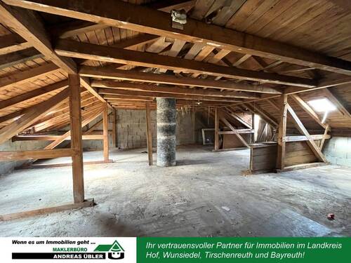 Dachboden (Stall) - 
