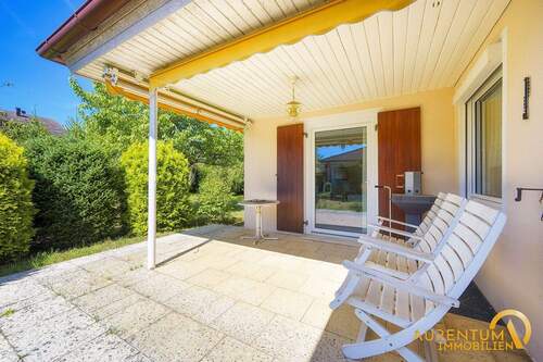 Überdachte Terrasse - Bungalow mit 140,10 m&sup2; in Neustadt zum Kaufen