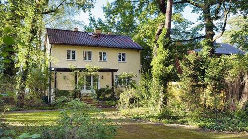 Bild 1 - Stilvolles Familienhaus mit Naturgarten und viel Platz zum Wohlfühlen - Oranienburg Neustadt