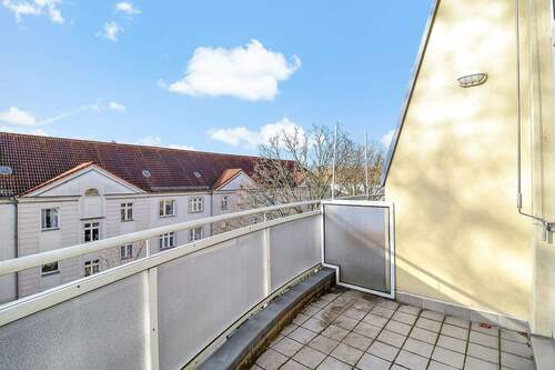 Balkon - 3 Zimmer Etagenwohnung zum Kaufen in Berlin