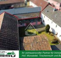 Vierseitenhof mit Scheune und viel Platz - Thierstein