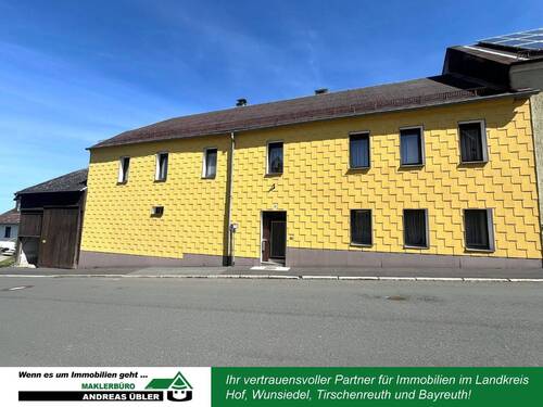 Frontansicht - 7 Zimmer Bauernhaus, Landhaus zum Kaufen in Thierstein