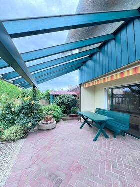 überdachte Terrasse - 