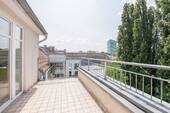 Bild 2 - 3 Zimmer Etagenwohnung zum Kaufen in Berlin