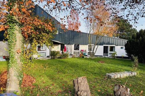 Westseite - Baugrundstück am Ortsrand von Eching